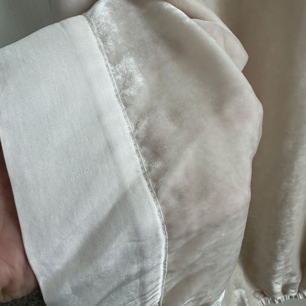 YFB Young Fabulous and Broke Cream White Kimono Sleeve Top M Blouse - Picture 3 of 9